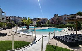 Residence Mediterranee Family Apartments